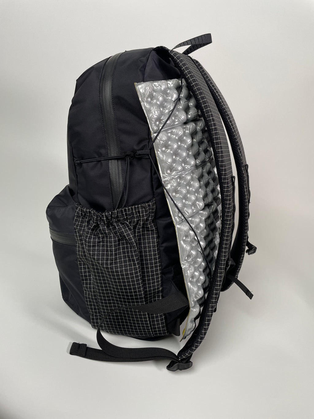 Minimalist 25L Daypack - Black